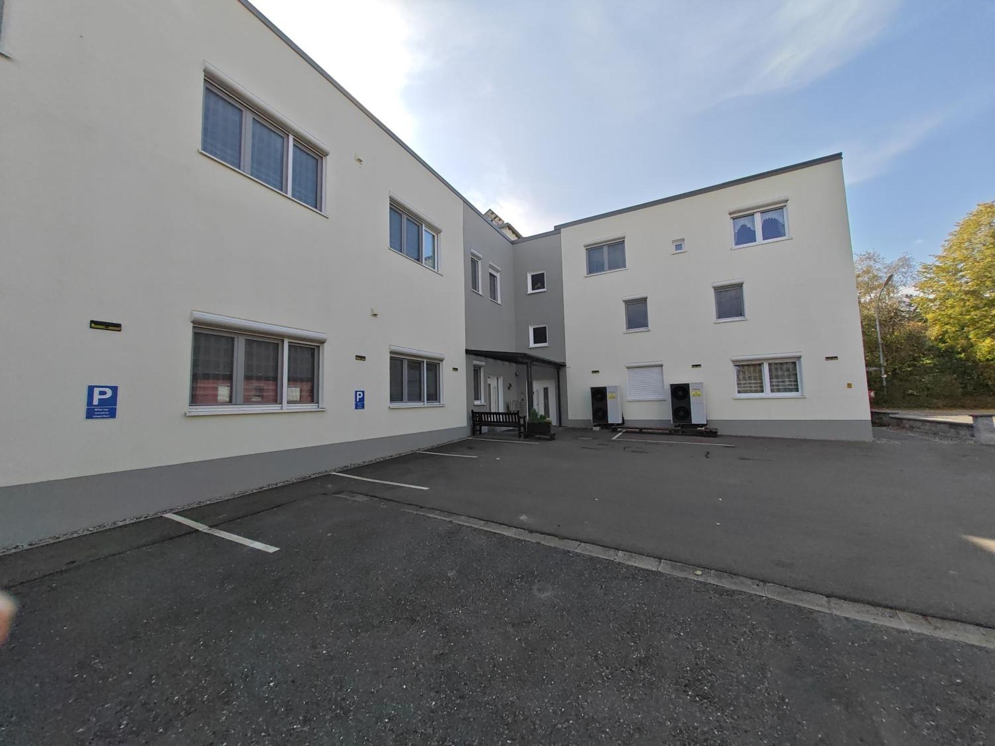 Apartment O1 - Gut Ausgestattete 3-Zimmer Wohnung 78Qm Fuer 1-3 Personen 1Xdz 1Xez Grafenwohr Exterior photo